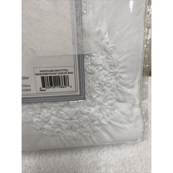 Swift Home Rosette Pinktuck Duvet Cover Set White Twin/Twin XL - Picture 4 of 10